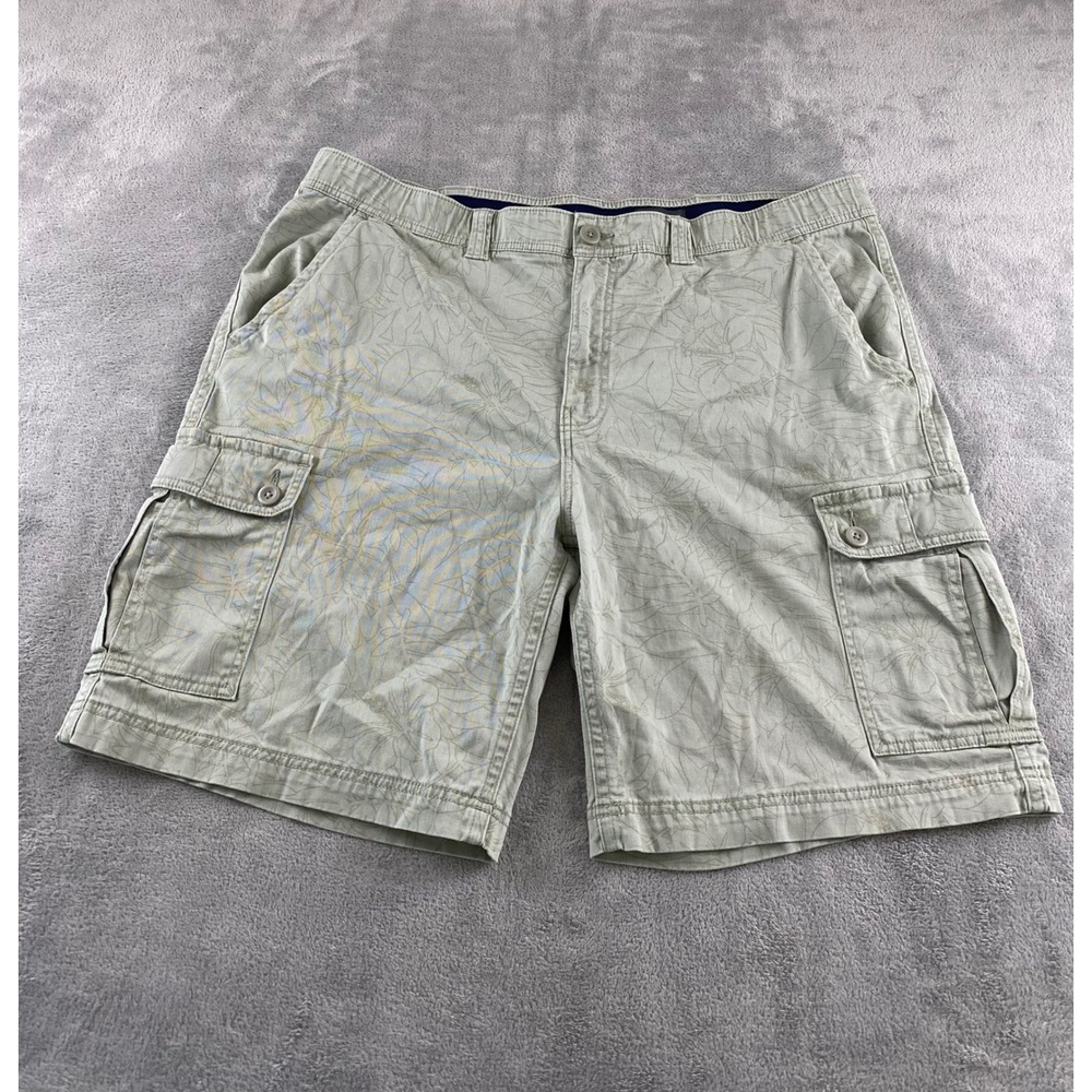St Johns Bay Mens 42 Cargo Shorts Khaki Tan Floral Leaf Print Comfort Stretch